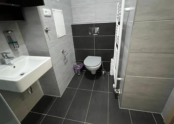 Appartement 14a Všemina